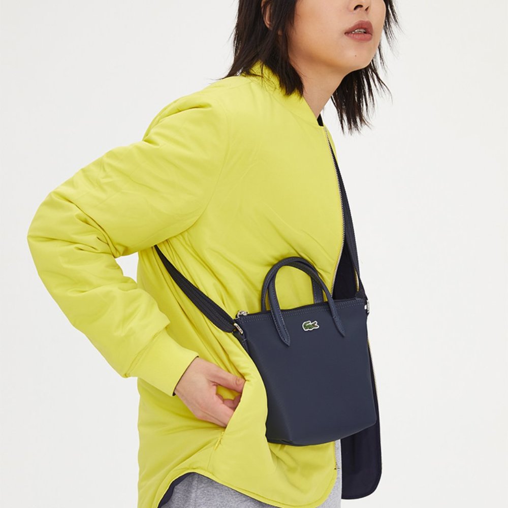 Lacoste handbag 21 autumn new fashion commuter small bag messenger bag